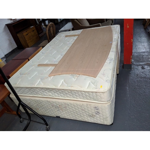 549 - Double bed with mattress and headboard
