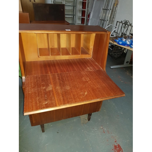 805 - A vintage drop front writing bureau