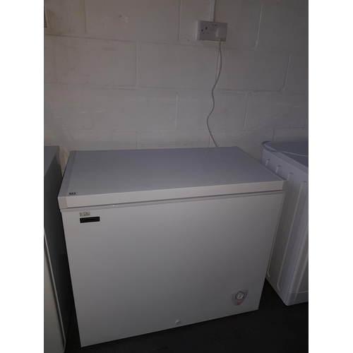 853 - Chest freezer