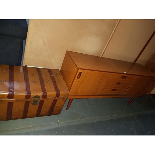 877 - Vintage metal trunk and 3 drawer sideboard