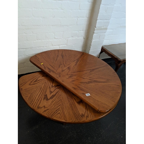 518 - Revolving, circular coffee table