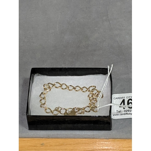 466 - A 9k gold bracelet ( in excess of 7.4 grams)