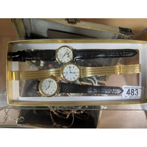 483 - Two gents rotary watches and a Accurist watch