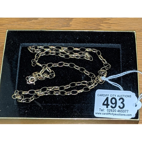 493 - A 9k gold chain ( in excess of 10.5 grams)