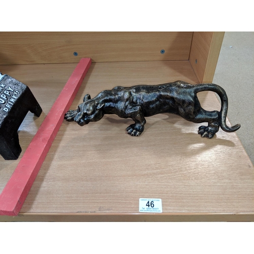 46 - Cast iron lion figure