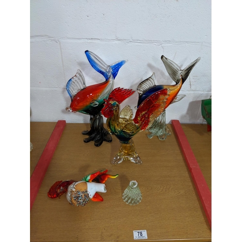 78 - Two large Murano fish, 2 large chicken and one other - for repair