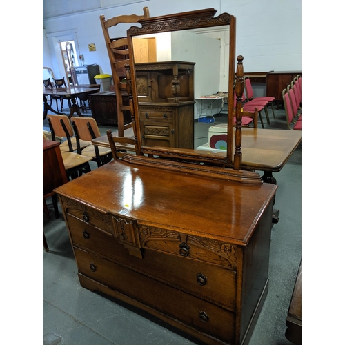 224 - A 1930's oak dressing chest