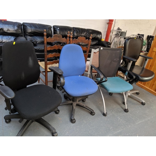 741 - Four office chairs