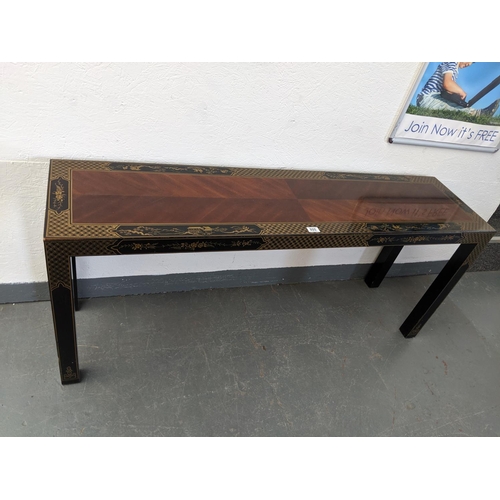 800 - An oriental style consol table
