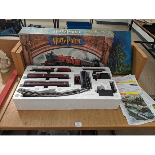 4 - A Hornby Harry Potter and the Philosophers Stone electric train set