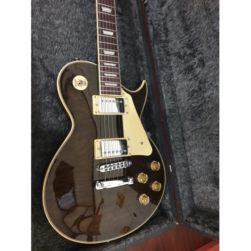 40 - An EastCoast - Les Paul copy electric guitar in case