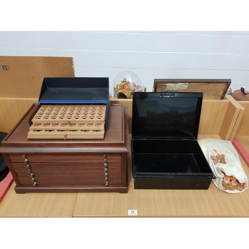 11 - Coin collectors box, uncirculated half pennies, plus two coin trays