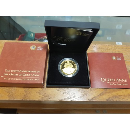 293 - he Royal Mint The 300th Anniversary Of The Death Of Queen Anne 2014 UK £5 Gold Plated Proof Coin