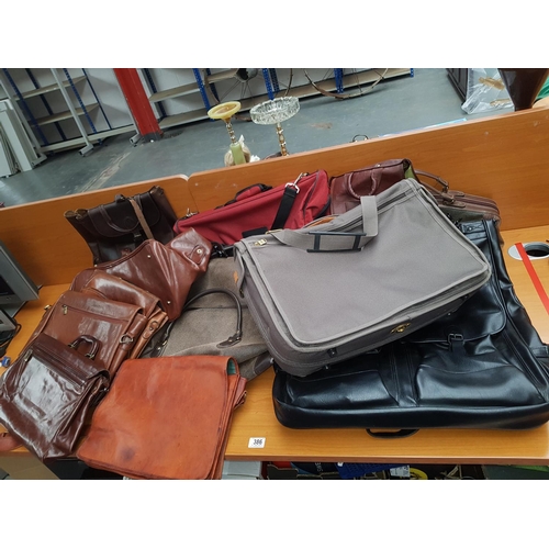 386 - Suitcases, bags, and satchels - some leather including Gianni Conti leather bag etc