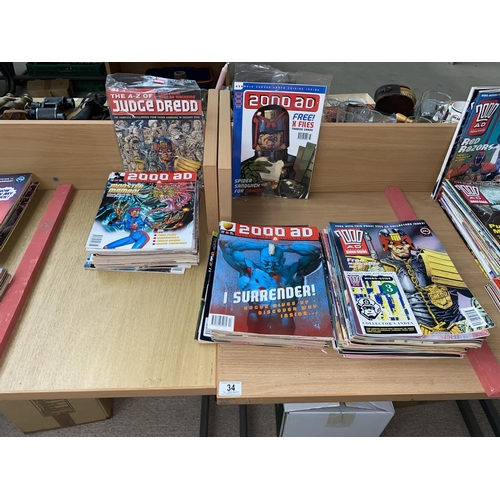 34 - A collection of 1990's 2000AD & Judge Dredd comic books