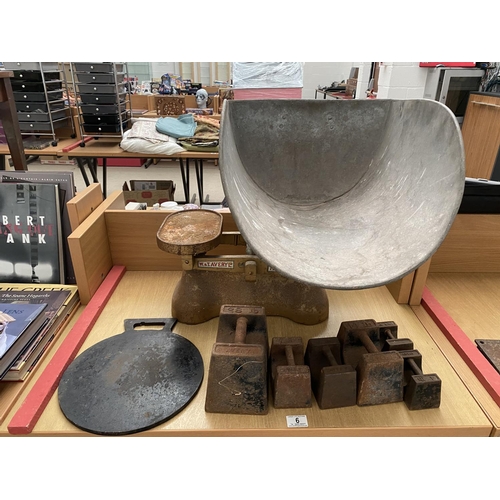 6 - A large W & T Avery potato scale and weights