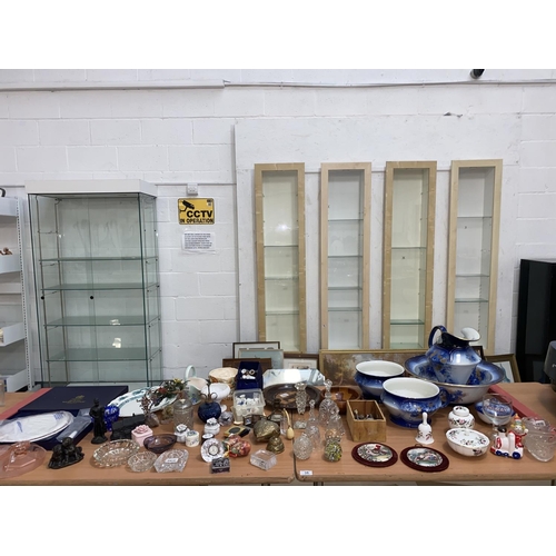 38 - Miscellaneous mixed glass and china including Wedgwood, collectable thimbles etc.