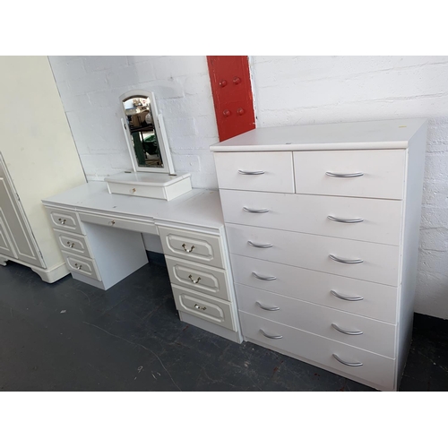 501 - A dressing table and a chest of drawers