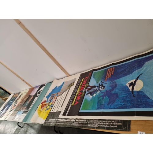 51 - 10 original lobby movie posters, 1970-1980 ; Prizzi's Honour (Jack Nicholson) , Tarzan the Apeman (B... 