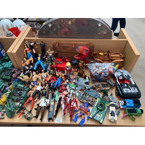 14C - A collection of mixed vintage toys including Lego, Hornby, Disney books etc.