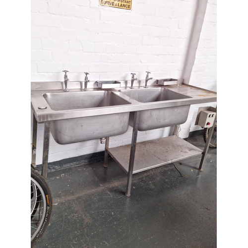 511 - Stainless steel double sink with power adapter