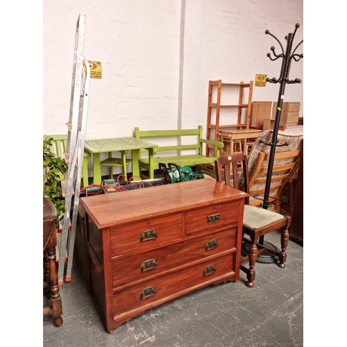 538 - Chest of drawers, chair and coat stand