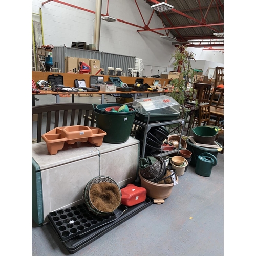 Lot 564       