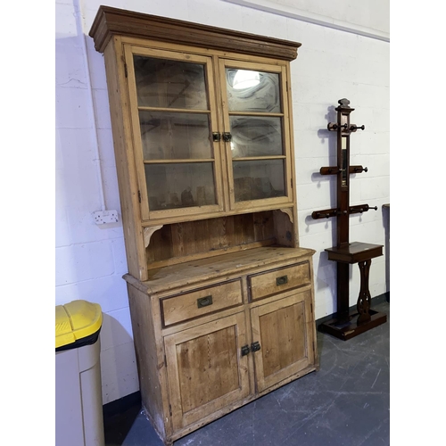 65 - A Victorian stripped pine dresser
