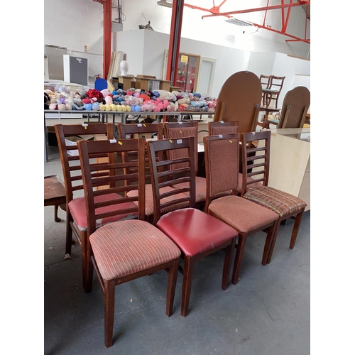 578 - Eight pub chairs