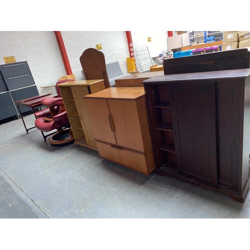 539 - A quantity of furniture to include leather swivel chair & stool, bookcase, card table etc