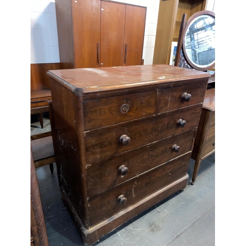 125 - A mahogany 6 drawer chest of drawers