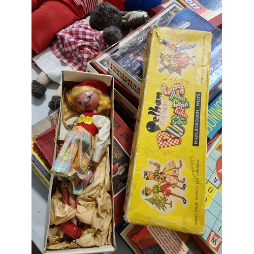 68 - Mixed vintage toys including Pelham puppet, Jigsaws, Hugo monkey, Secret Sam in case, Die Cast playw... 