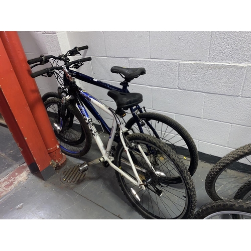 623 - A Norco and a Trek mens bicycles