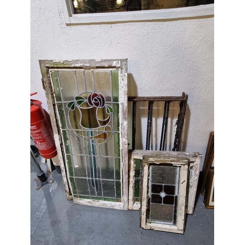 475 - 3 Stained glass windows and 2 metal drive gates