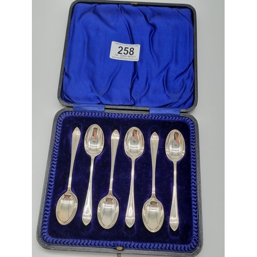 258 - A boxed set of six hallmarked silver teaspoons