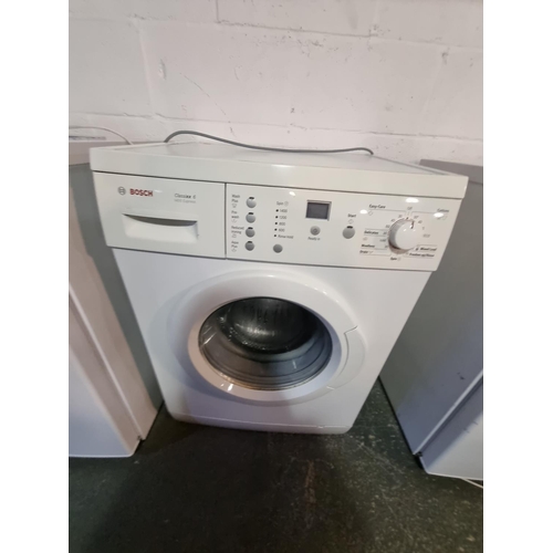 692 - A Bosch washing machine