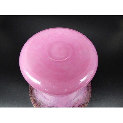 42 - Monart Scotland, flared trumpet vase shape GC in mottled pink and purple with aventurine, 1930s.
Hei... 