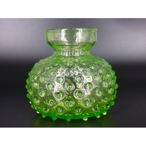 85 - Victorian yellow uranium glass hobnail hyacinth vase, possibly Smart Brothers.
Height 11cm, diameter... 
