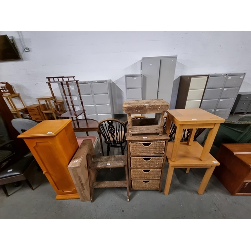 330 - Mixed furniture to include stools, pine tables, etc
