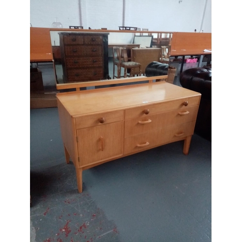 109 - A mid century dressing table