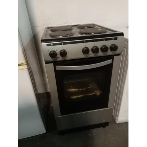 311 - A Currys essential electric cooker