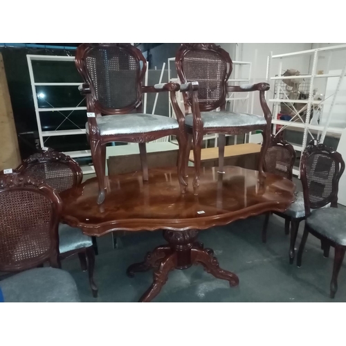 471 - Mahogany dining table and 6 chairs