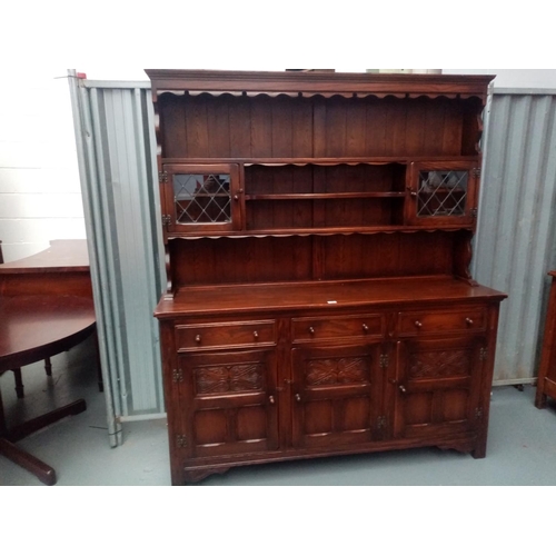 157 - An oak dresser