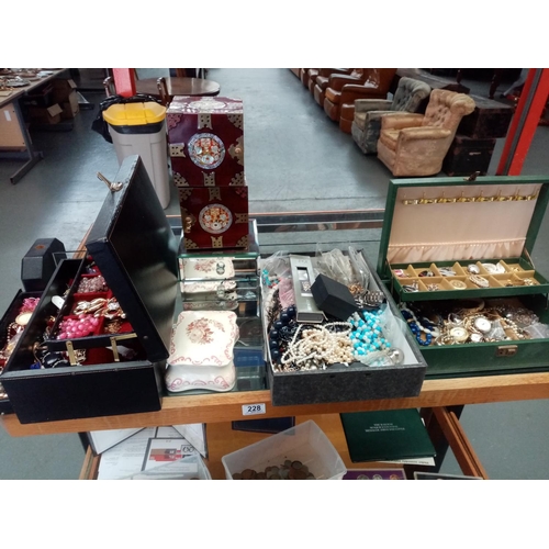 228 - A collection of costume jewellery and jewellery boxes