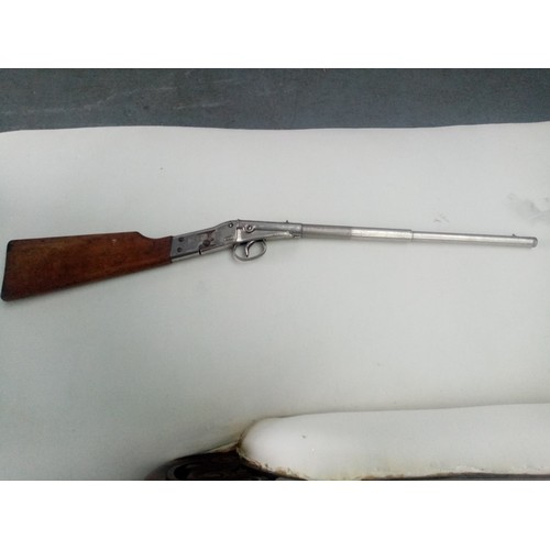 221 - A vintage Haenel air rifle