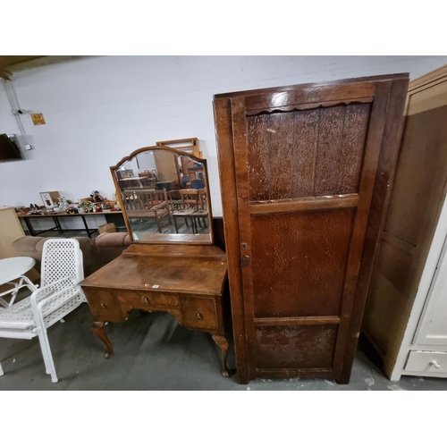 432 - Oak single wardrobe and a walnut dressing table and mirror