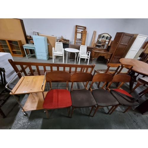 450 - 4 retro dining chairs and a side table