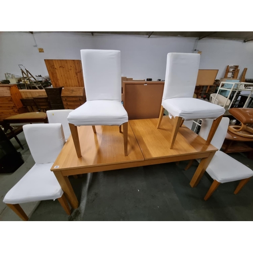 464 - Oak extending dining table and 6 chairs