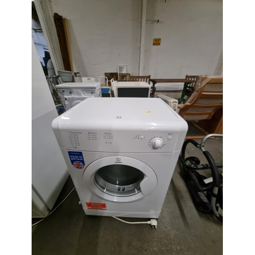 473 - An Indesit tumble dryer