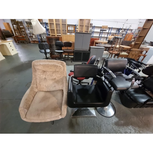 329 - 3 various swivel chairs